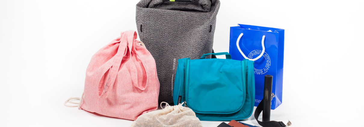 Bags with logo